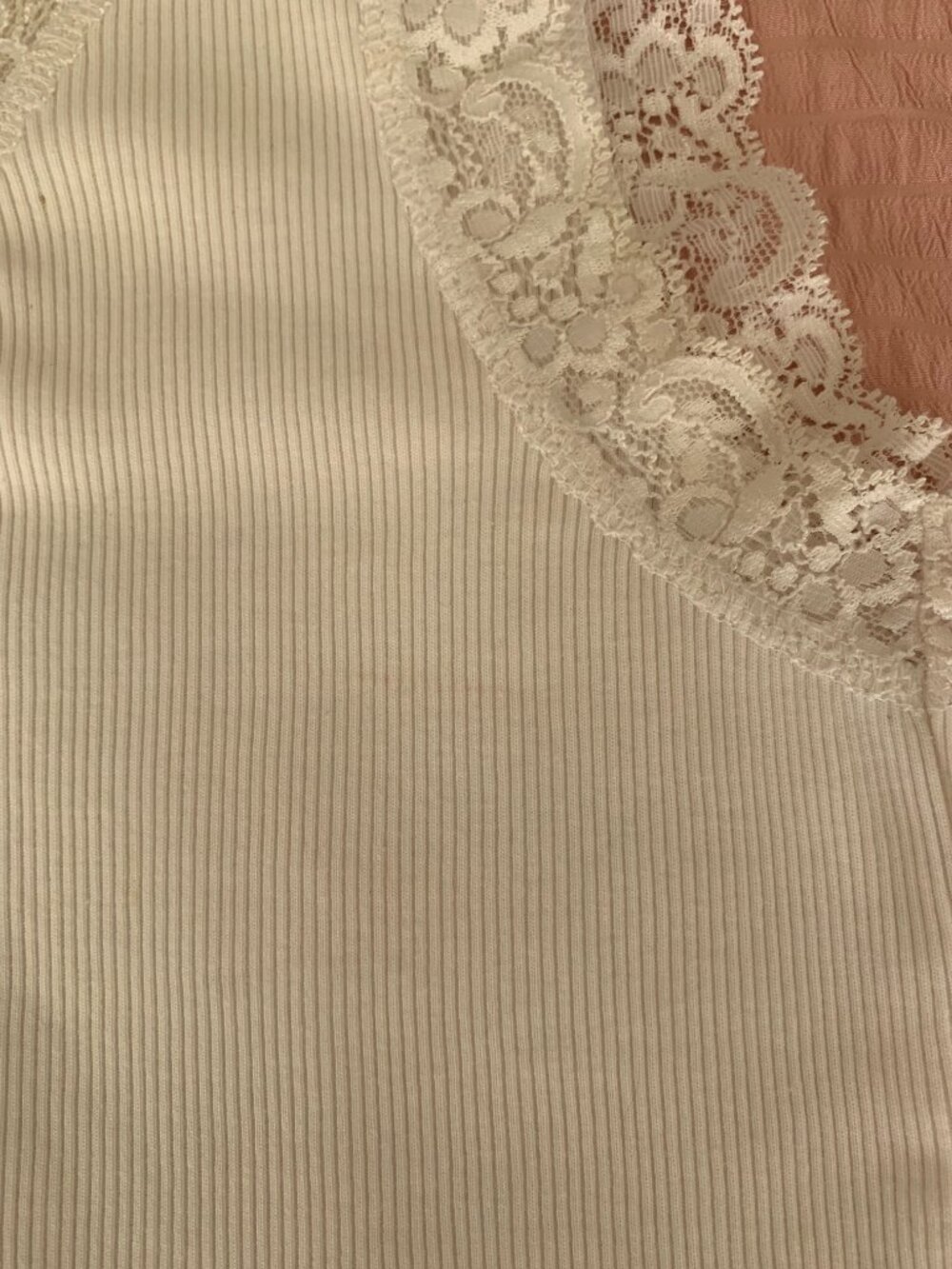 Vintage Cropped Ribbed Tank Top - Picture 4 of 5